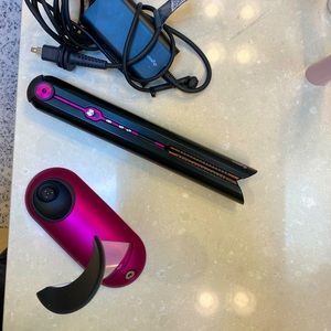 Dyson Corral Flat Iron Straightener
